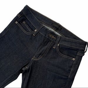 NWOT Women’s Uniqlo Straight Skinny Jeans